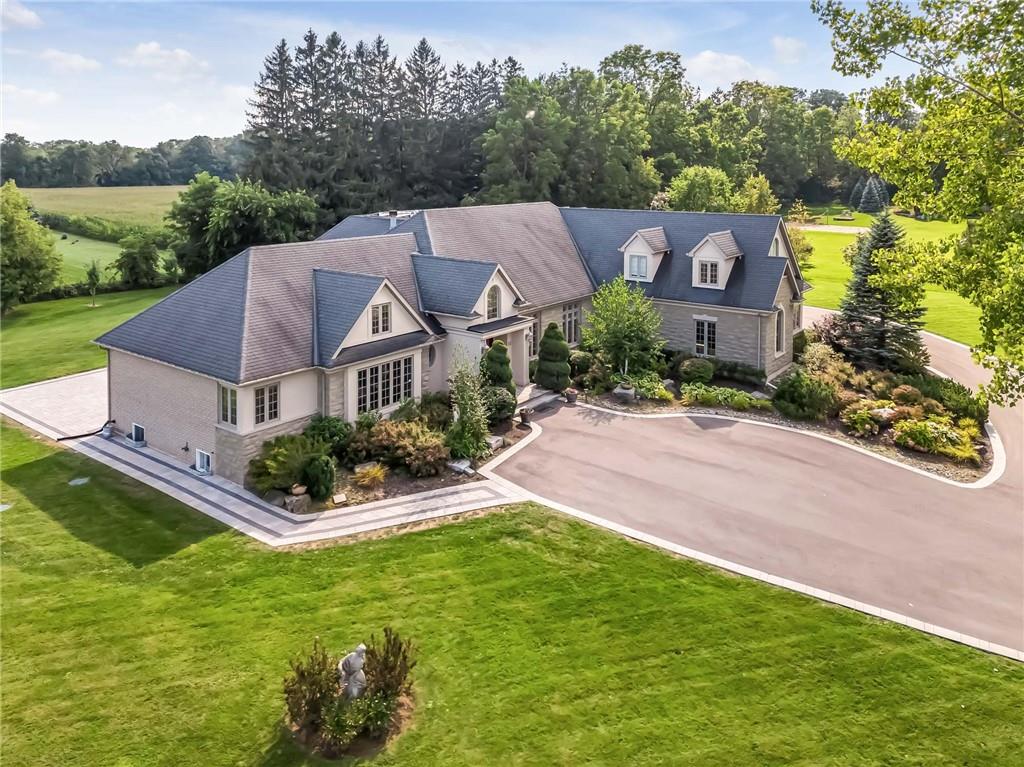 22 SPENCERCREEK Drive
