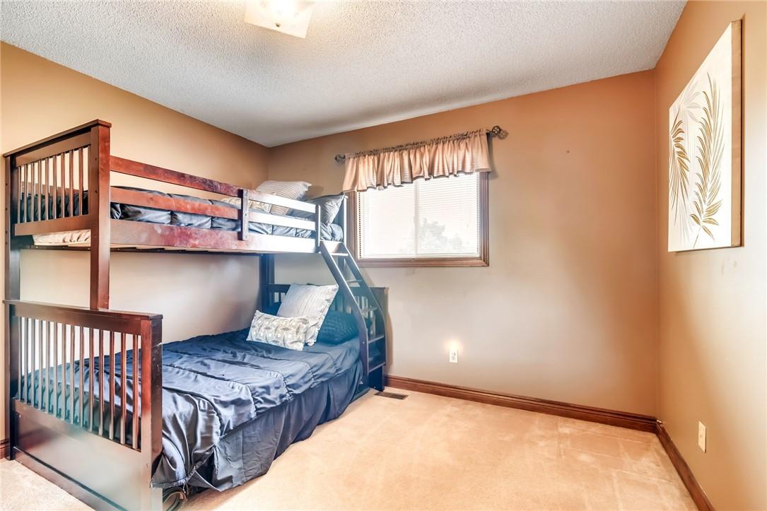 9 SUGARBERRY Court