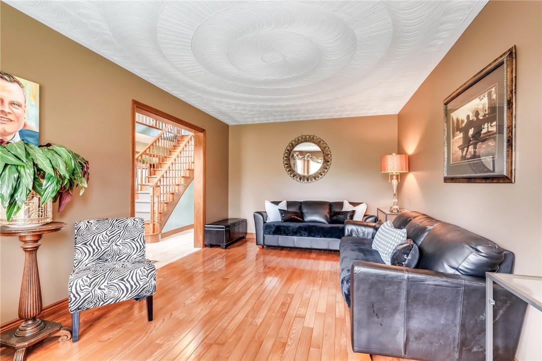 9 SUGARBERRY Court