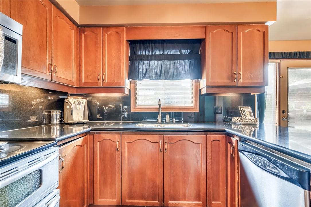 9 SUGARBERRY Court