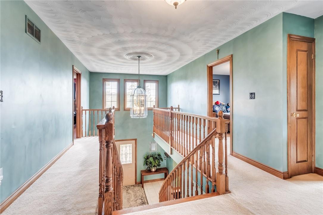 9 SUGARBERRY Court