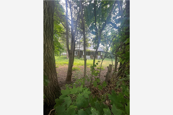 630 SPRING GARDENS Road, Burlington