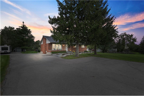 3810 Highway 6, Hamilton