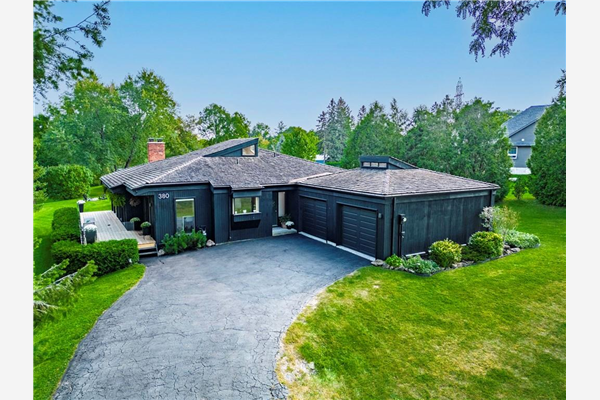 380 Parkside Drive, Waterdown