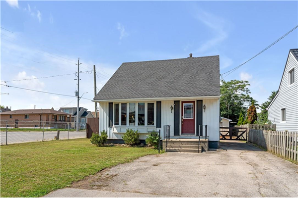 121 ADAIR Avenue N, Hamilton