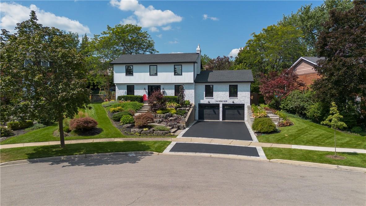 1960 EDENVALE Crescent