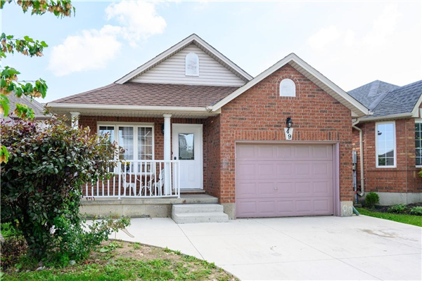 49 BRIAROSE Place, Hamilton