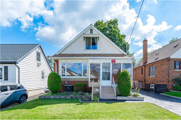 215 RODGERS Road, Hamilton