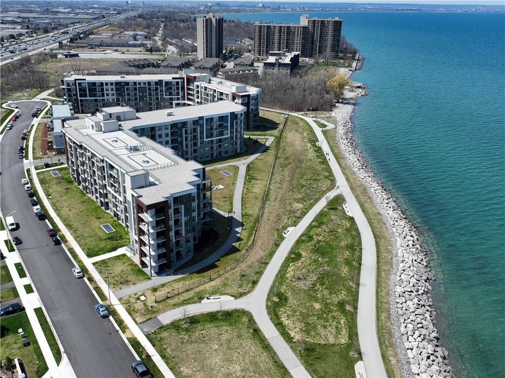 125 SHOREVIEW Place|Unit #230