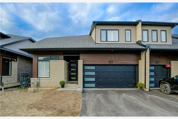 16 Welch Lane, Hamilton