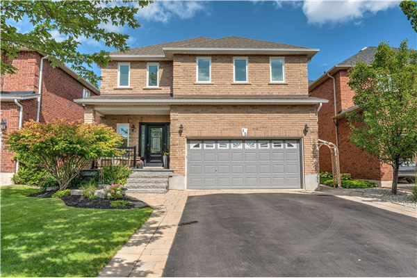 15 COMMANDO Court, Waterdown