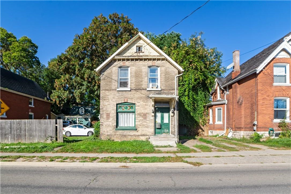 118 Clarence Street, Brantford