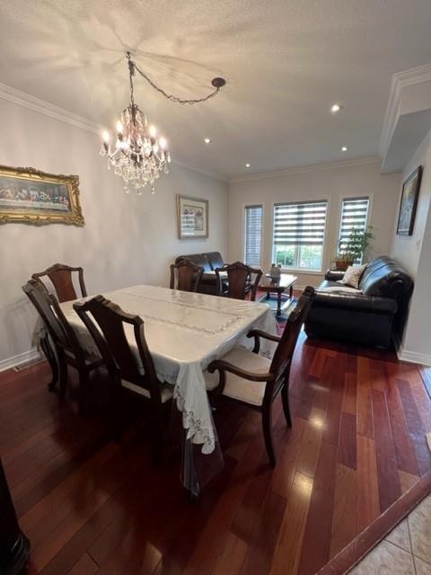 18 OASIS Court