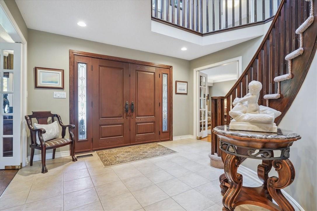 8 Lochside Drive