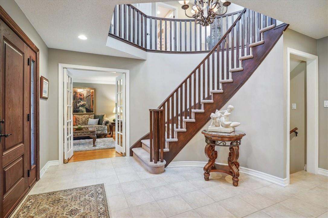 8 Lochside Drive