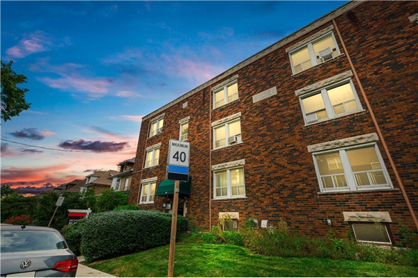 97 Connaught Avenue S|Unit #7, Hamilton