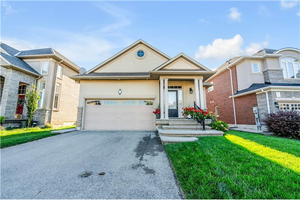 48 GRANDELL Drive, Ancaster