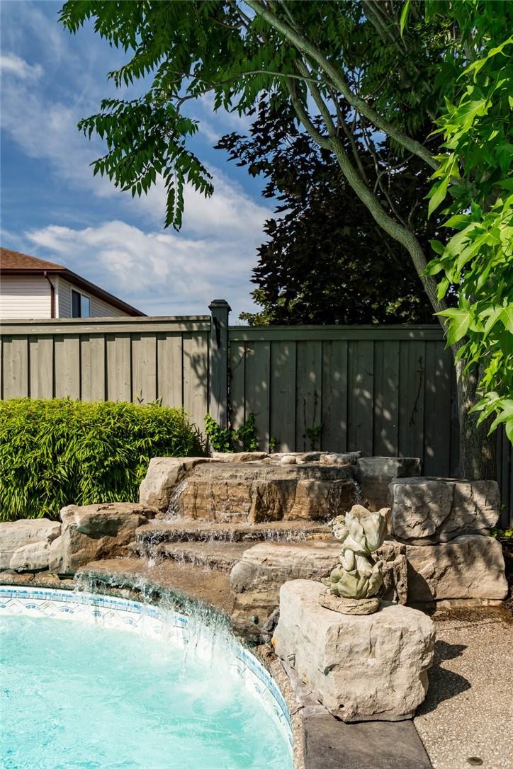 35 Holkham Avenue
