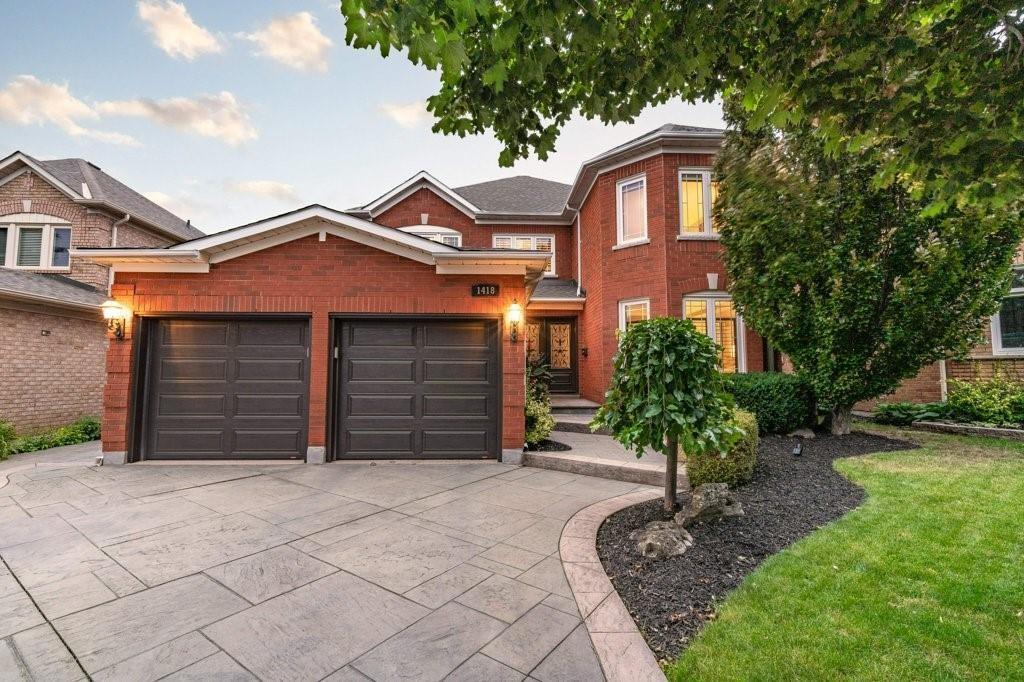 1418 Summerhill Crescent