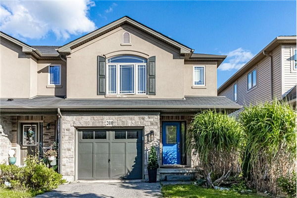 208 Westbank Trail, Hamilton