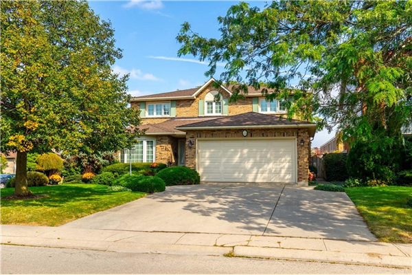 73 SKYLARK Drive, Hamilton