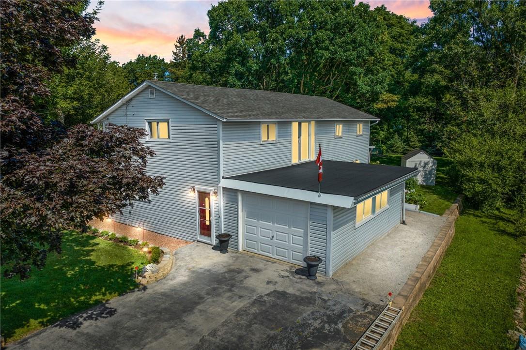 61 Ridge Road E
