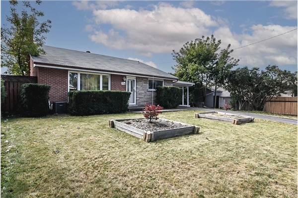 578 BRITANNIA Avenue, Hamilton