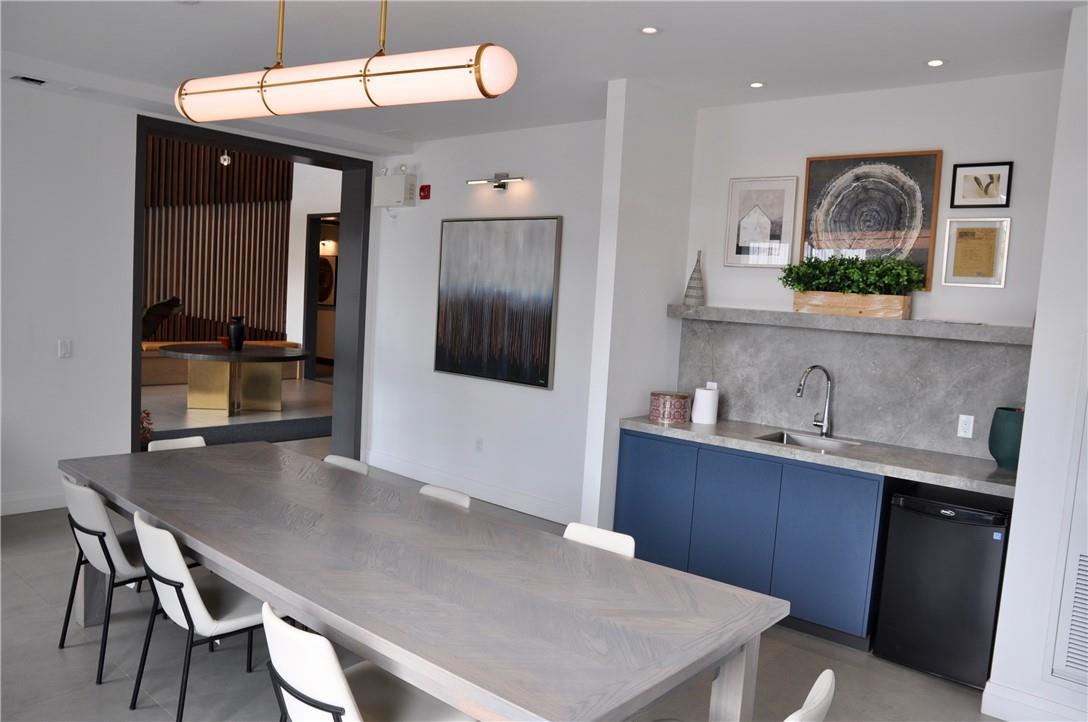 121 #8 Highway|Unit #616