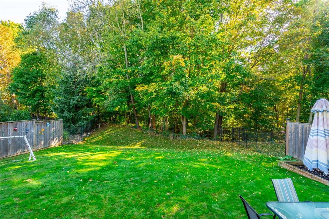 10 RAVINE Drive