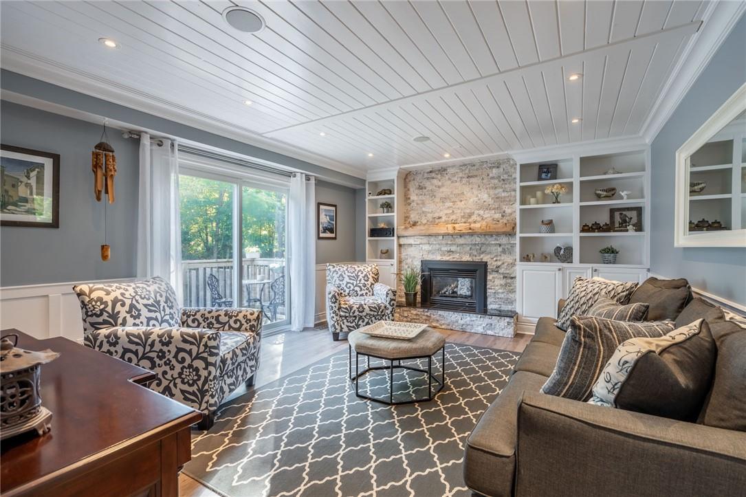 10 RAVINE Drive