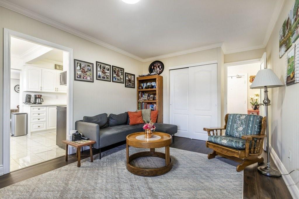 500 Green Road|Unit #704