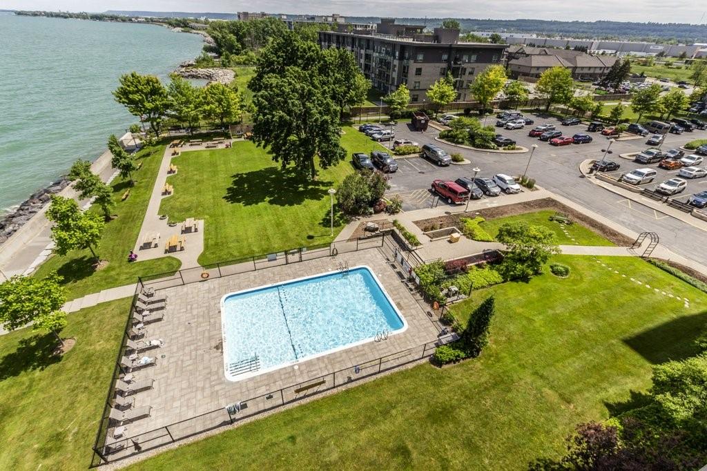 500 Green Road|Unit #704
