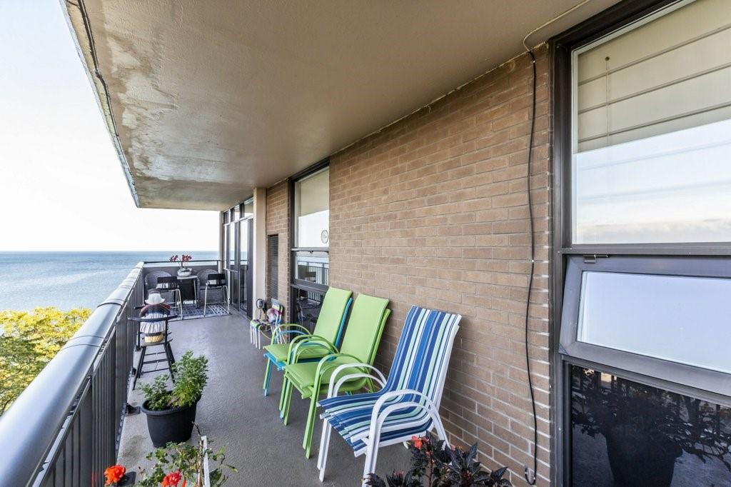 500 Green Road|Unit #704