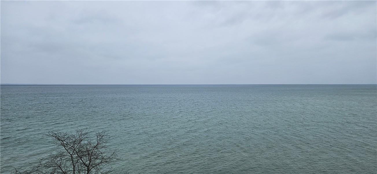 500 Green Road|Unit #704