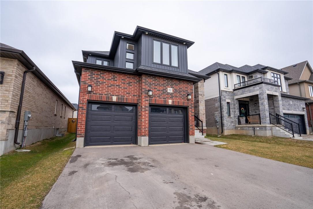 92 Arlington Parkway
