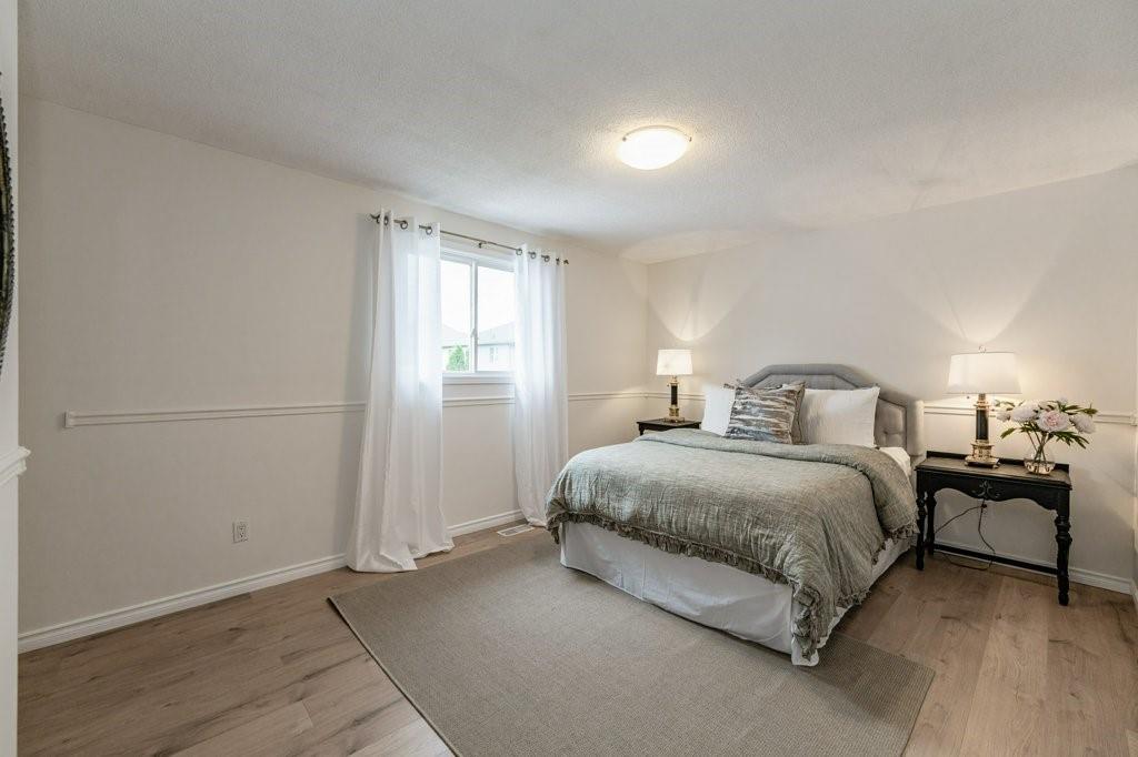 6 Foxmeadow Drive