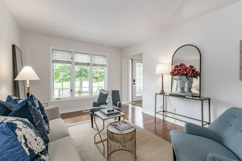 6 Foxmeadow Drive