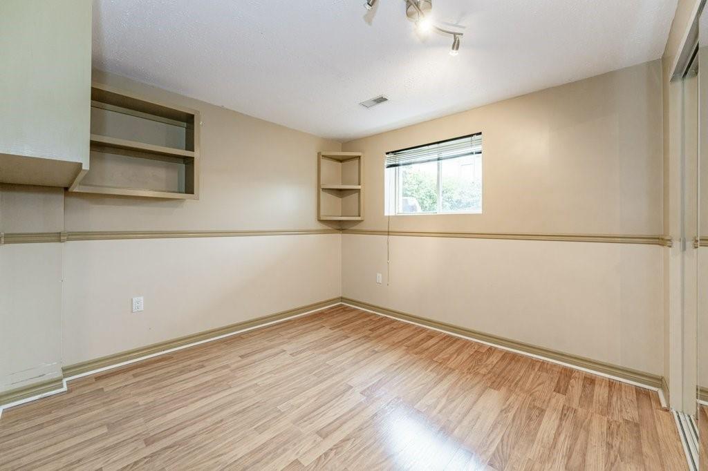 6 Foxmeadow Drive