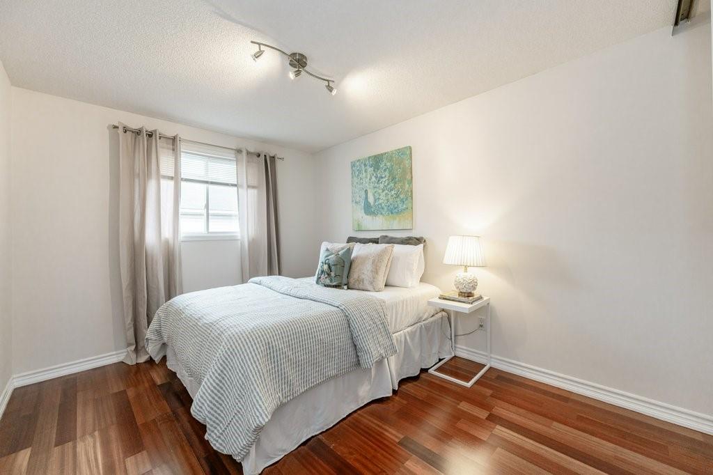 6 Foxmeadow Drive