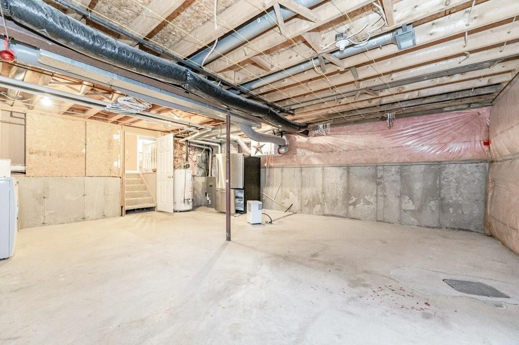 6 Foxmeadow Drive