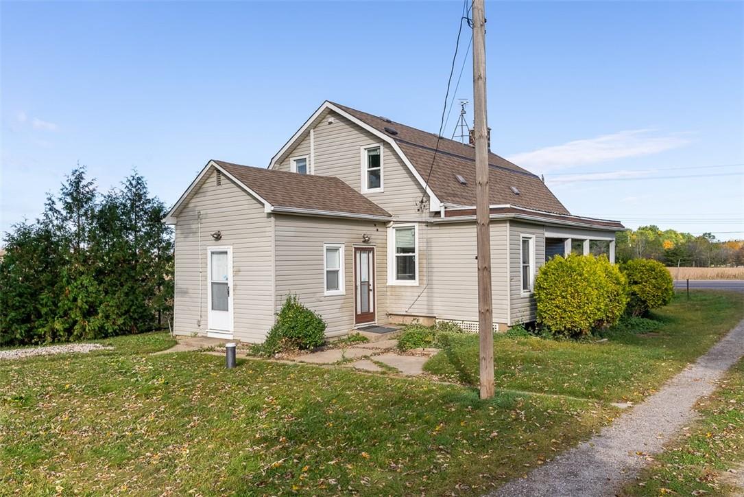 2546 Wilson Street W