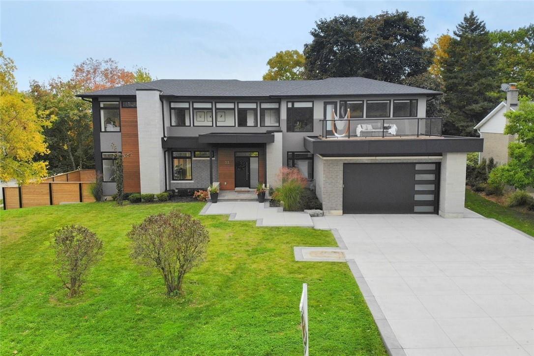 22 Dennis Avenue