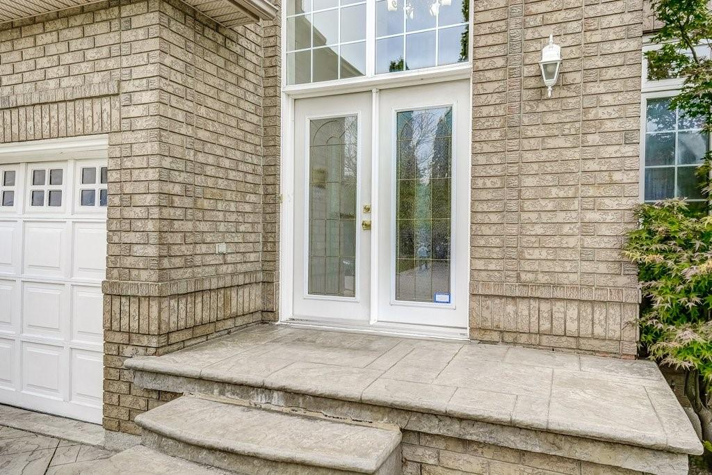 14 PELHAM Drive