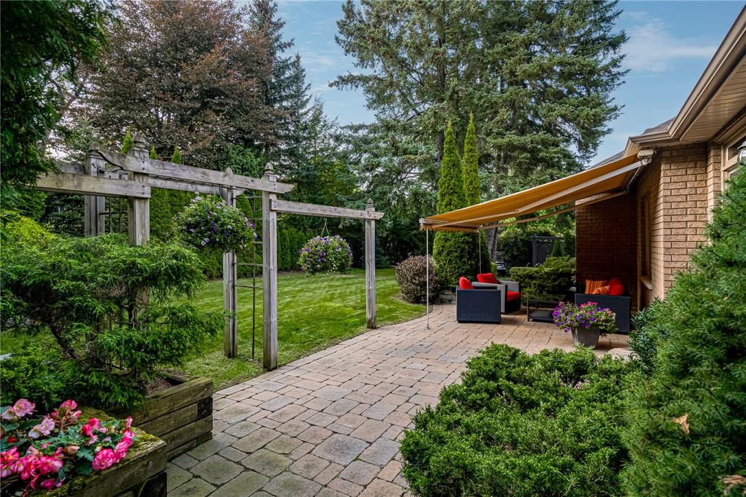 227 FOXRIDGE Drive