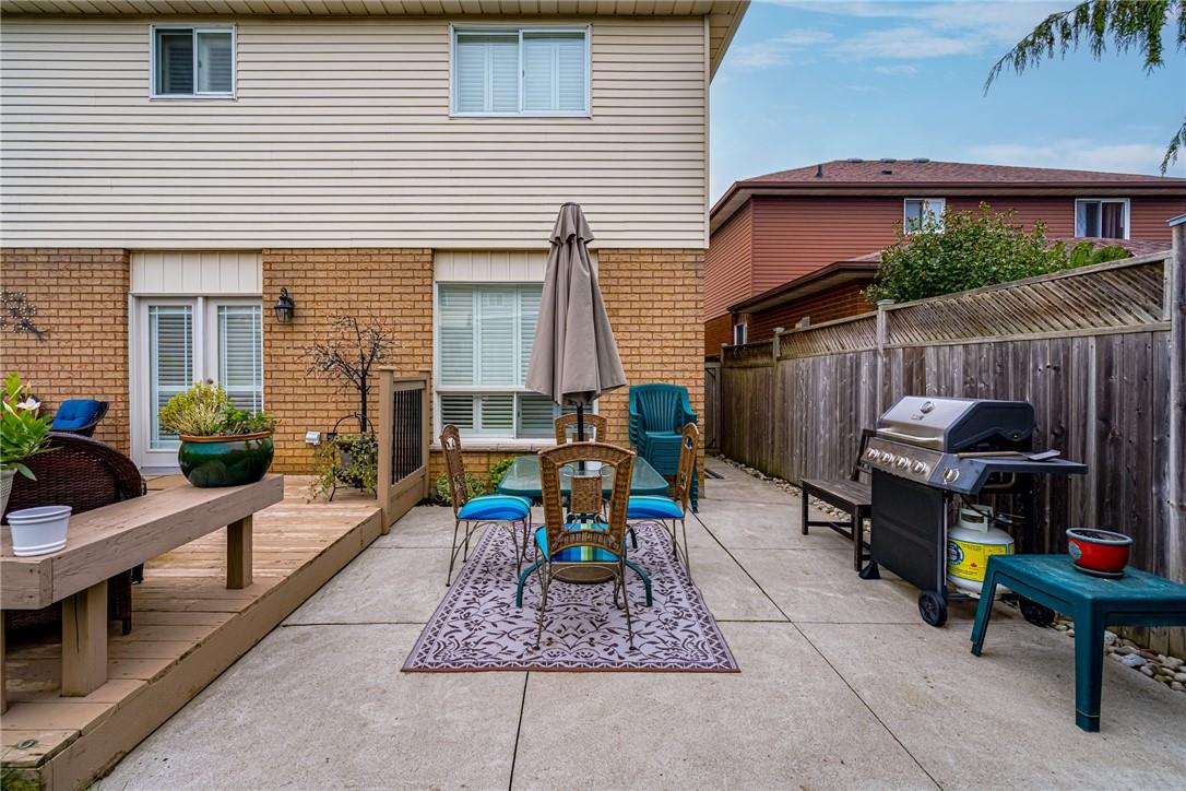 25 Summerfield Avenue