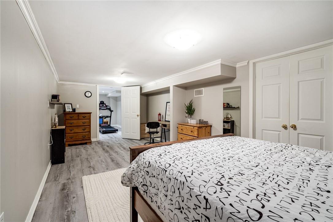 25 Summerfield Avenue
