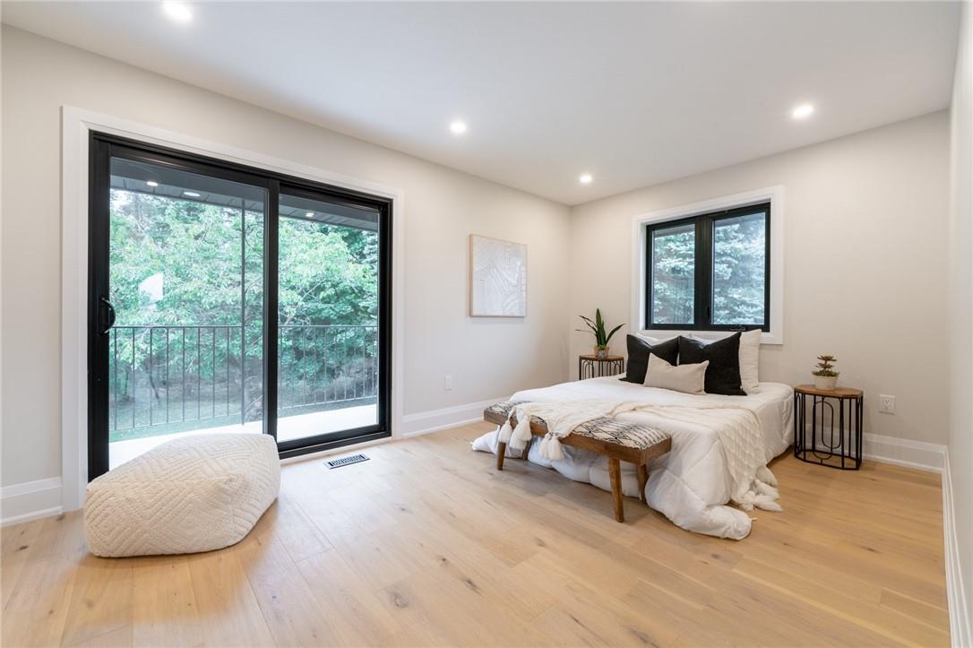 40 Ridge Road W