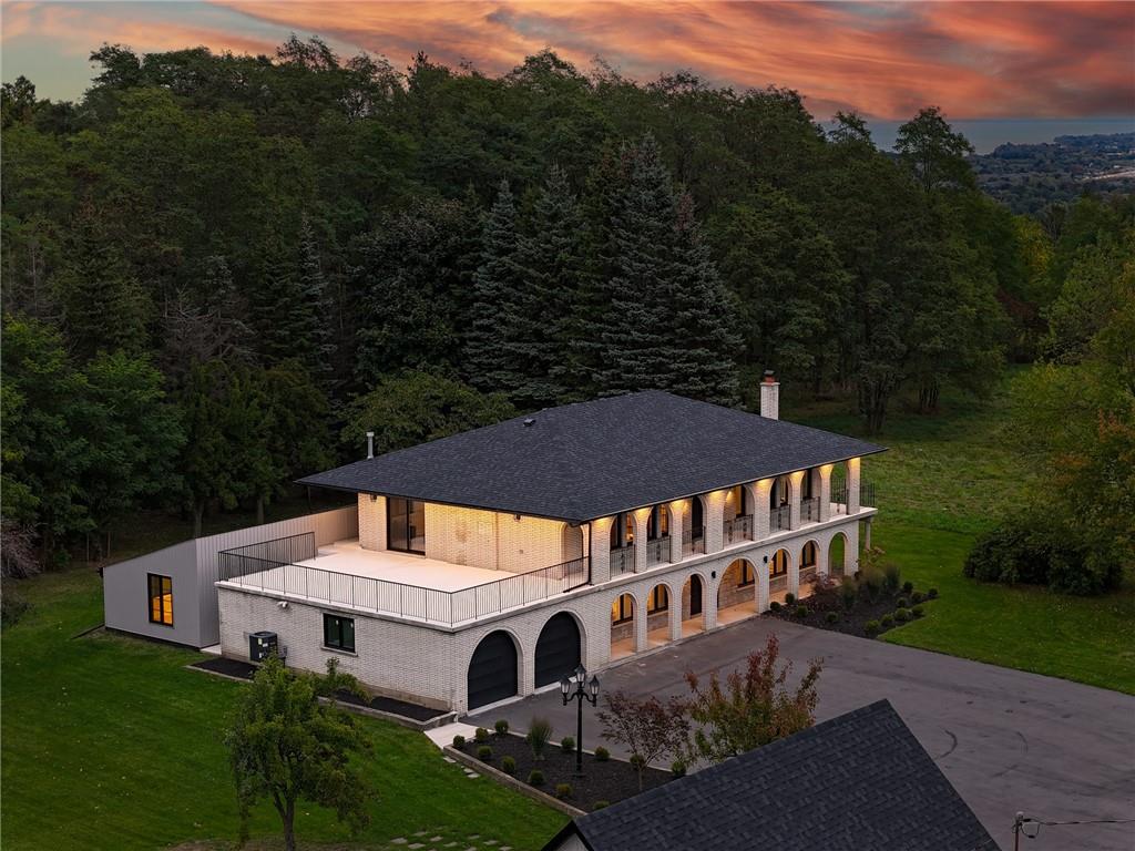 40 Ridge Road W