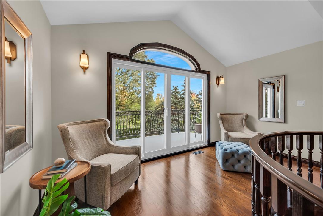200 Green Mountain Road E