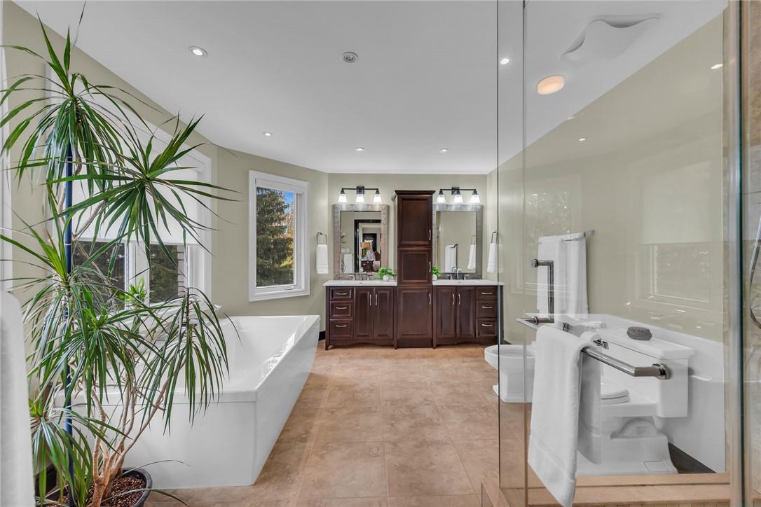200 Green Mountain Road E